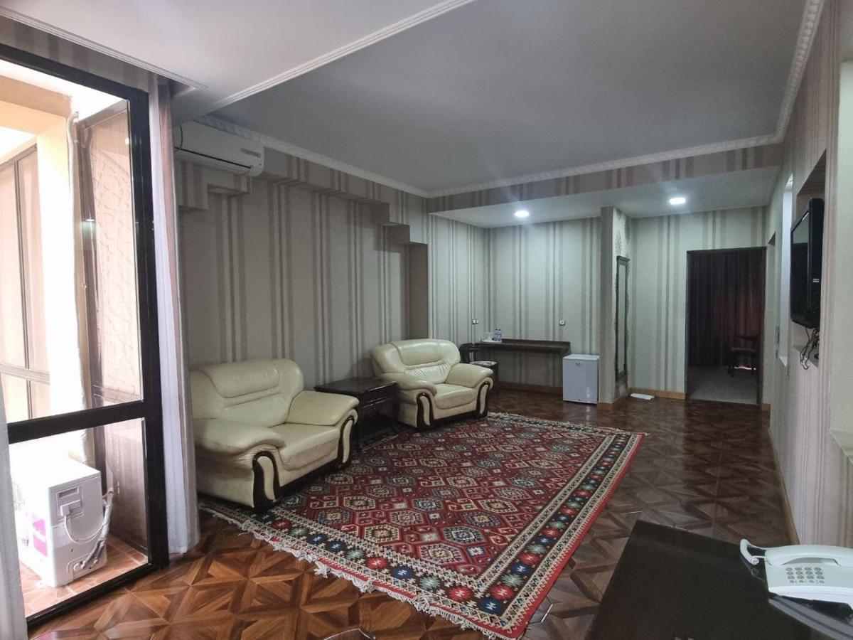 Omar Khayyam Hotel Bukhara Esterno foto