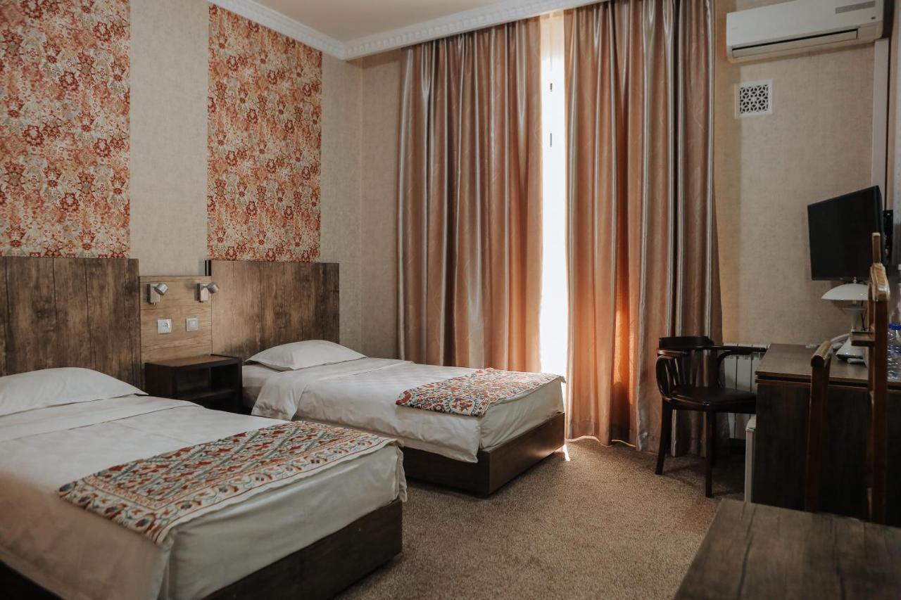 Omar Khayyam Hotel Bukhara Esterno foto