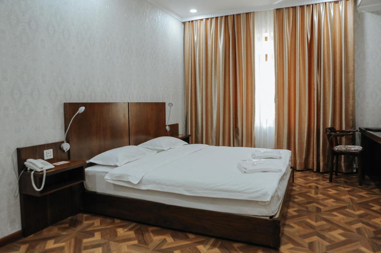 Omar Khayyam Hotel Bukhara Esterno foto